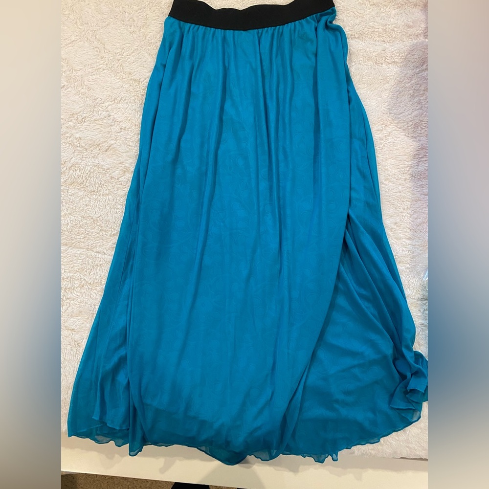 LuLaRoe Lucy skirt